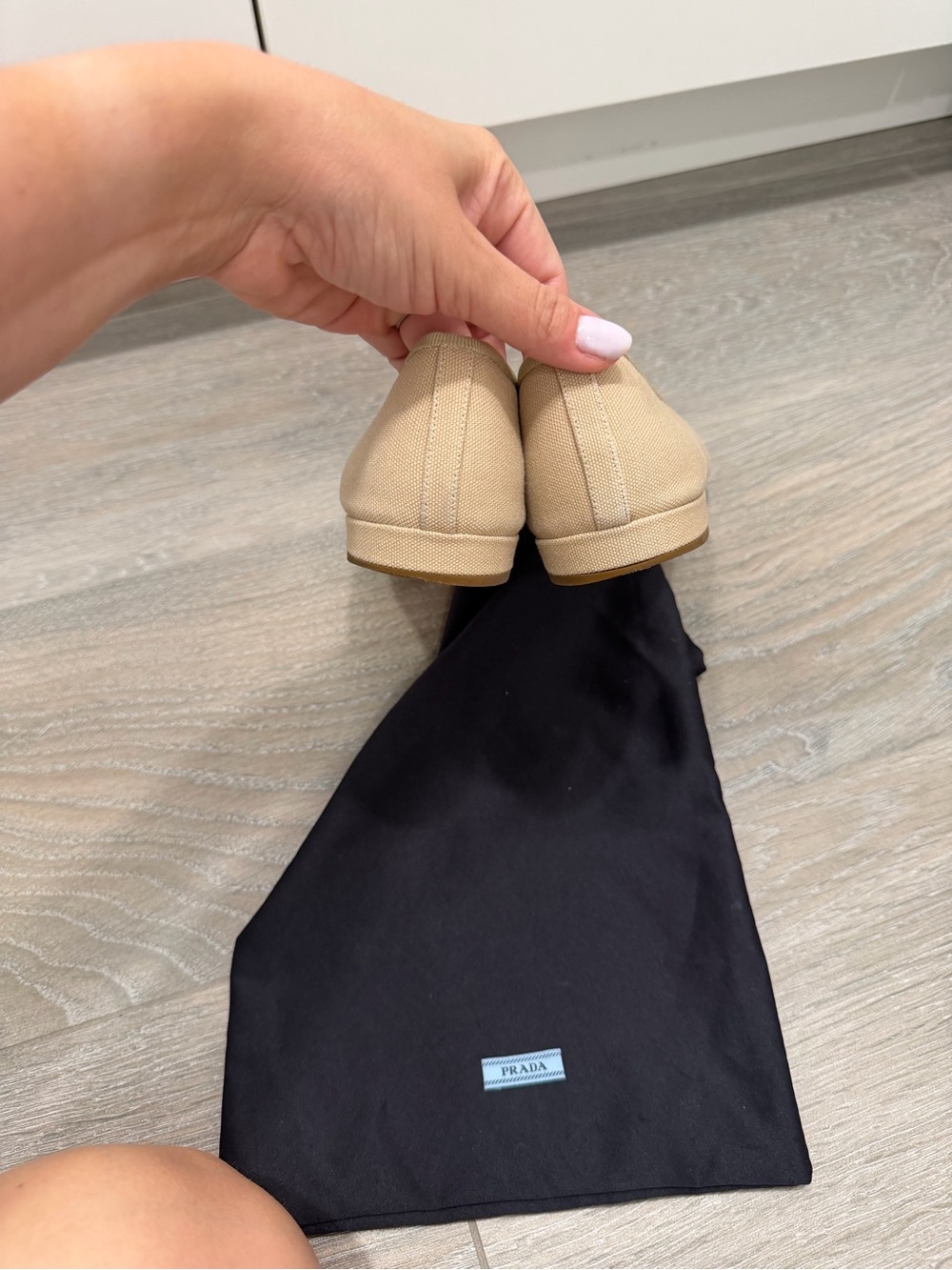 Prada Beige Canvas Ballet Flats with Cream Patent Cap Toe size 8.5/39 - Picture 4 of 6